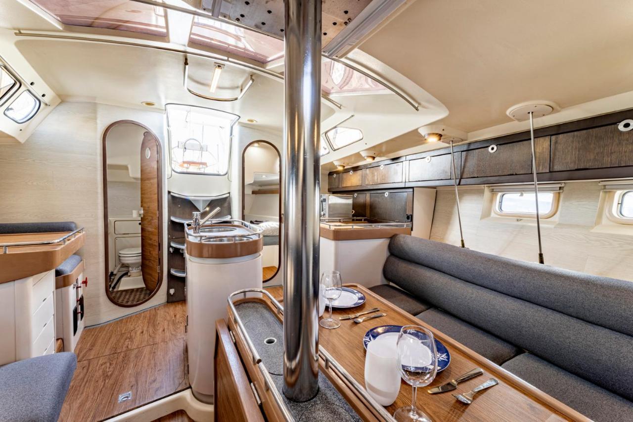 Relaxing Stay On A 38Ft Sail Yacht Arrecife  Ngoại thất bức ảnh