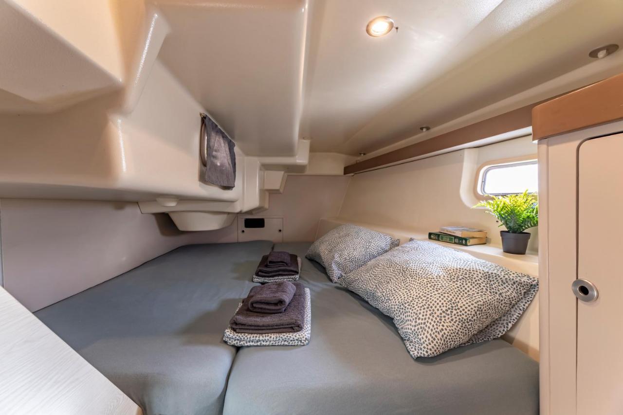 Relaxing Stay On A 38Ft Sail Yacht Arrecife  Ngoại thất bức ảnh